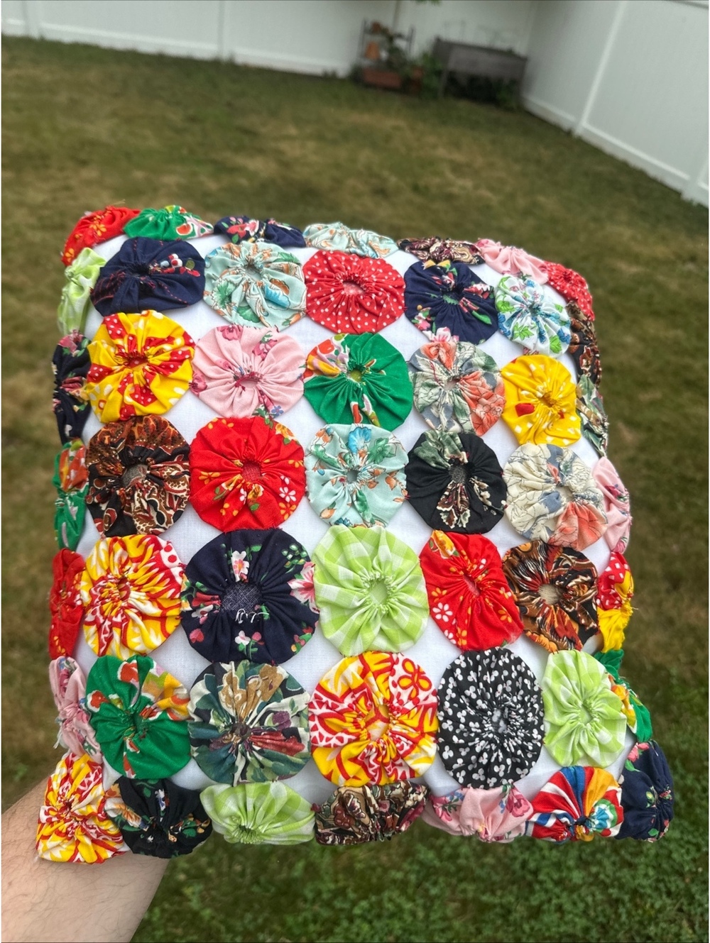 Vintage Handmade Yo-Yo Quilt Pillow Cover 13x13” Cottagecore